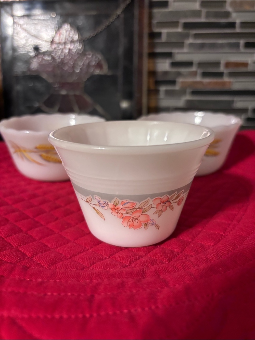 3 Vintage Milk Glass Ramekins Fire King/Anchor Hocking (2) & .. - Picture 3 of 5